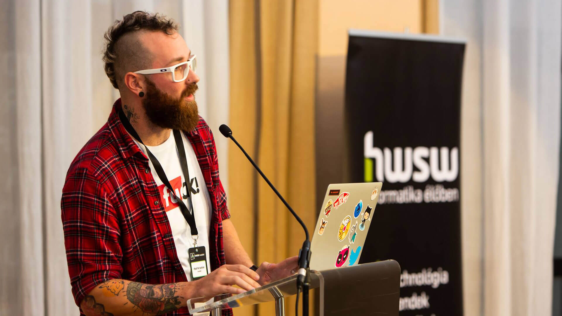 Photo of me giving a talk on the HWSW Conference, Budapest, 2018